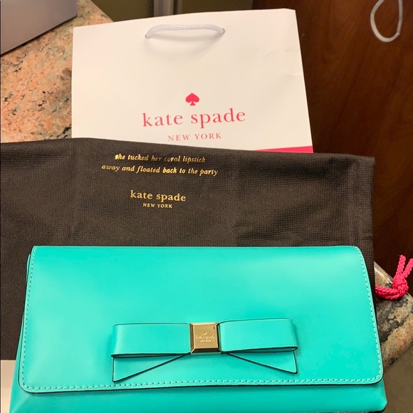 kate spade Handbags - Kate Spade Montford Park Keira Clutch